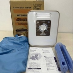 【美品】三菱 MITSUBISHI ふとん乾燥機 AD-S70LS-T シャンパンベージュ 布団乾燥 衣類乾燥 ブーツ乾燥アタッチメント 動作品 中古の画像