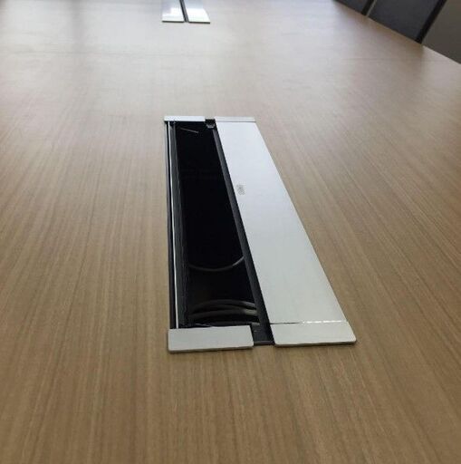 【在庫数1点】ITOKI DF Table フリーデスク！会議室にも！