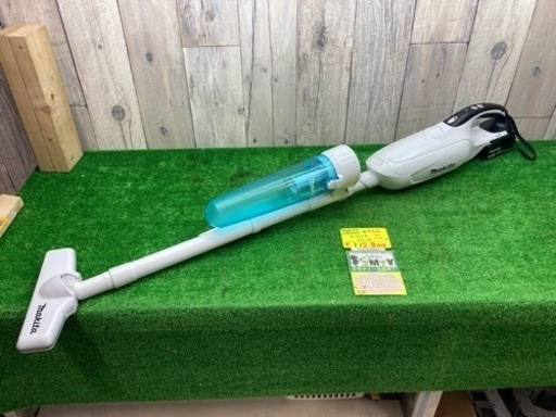 中古品 □ makita コードレスクリーナ CL182FDZW □ O □ ITGZQC2DPXOS