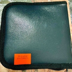 タブレットケース、ワイヤレスキーボード、マウスパッド無料で差し上げますの画像
