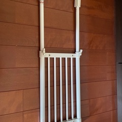 突っ張り棚　突っ張り棒の画像