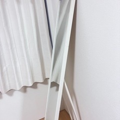 全身鏡の画像