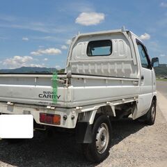 ☆彡超実用的！キャリートラック！５ＭＴ！２ＷＤ！エアコンバリ効き！バリ山タイヤ！実検査！令和５年１０月末！！の画像