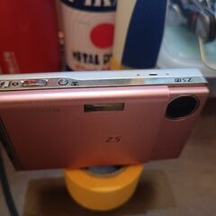 FUJIFILM デジタルカメラ FinePix (ファインピックス) Z5の画像