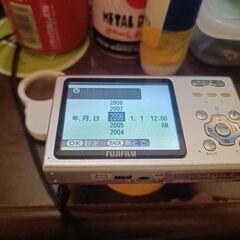 FUJIFILM デジタルカメラ FinePix (ファインピックス) Z5の画像