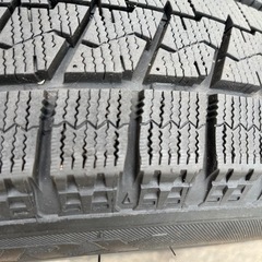 スペアタイヤに！スタッドレスタイヤ 195/65 R15 ブリザック 1本 山ありの画像