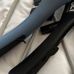 クリップ付きハンガー5本セット＋紳士用(大きい)ハンガー1本の画像