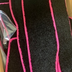 お値下げ【新品未使用】ヴェルファイア　フロアマット　一台分セットの画像