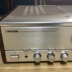 アンプ　サンスイ　AU-α607 MOS PREMIUM です。