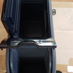 70系ノア VOXY用(4WD可)トヨタ純正コンソールボックスの画像
