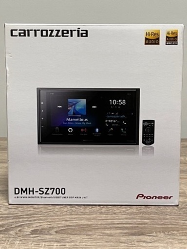 【値下げしました！】カロッツェリア DMH-SZ700 ディスプレイオーディオ