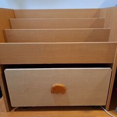 絵本棚