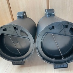 【受け渡し決定】ペダル式　フタ付きゴミ箱　2個セットの画像