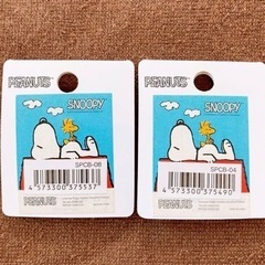 PEANUTS SNOOPY スヌーピー 缶バッジの画像