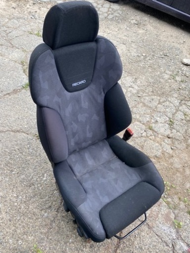 レカロ　セミバケ　電動　シートヒーター
