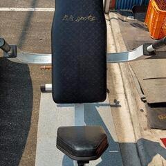 〈決まりました〉腕(上腕三頭筋)を鍛える器具　ボディーメーカー
