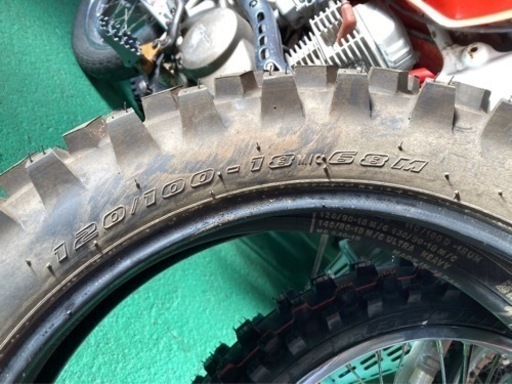 SHINKO 520DC リアタイヤ 120/100-18 セロー250