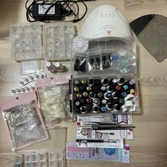 LEDネイルライト　セットの画像