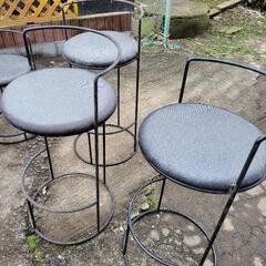 椅子ですの画像