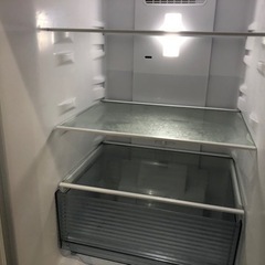 一台限り❗️2022年製❗️】SHARP シャープ SJ-18E9-W ノンフロン冷凍