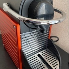 ネスプレッソ　C60 メタリックレッド