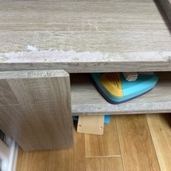 テレビ台の画像