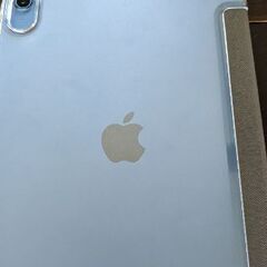 iPad 第10世代64GB ブルー wifiモデル　おまけあり