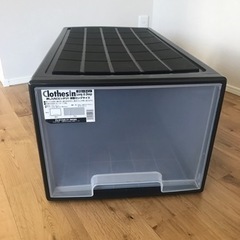 衣装ケース　黒