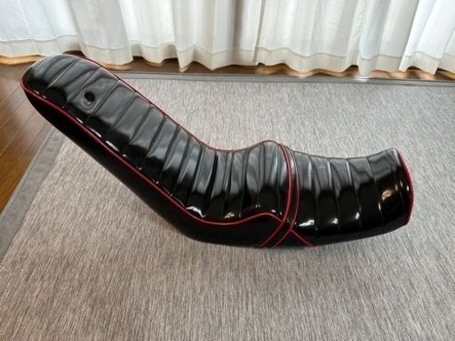 ジェイド3段シート