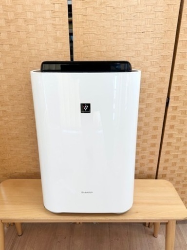 【引取】シャープ（SHARP） 加湿空気清浄機 KC-D50 プラズマクラスター イオン発生機　ホワイト系   2015年製