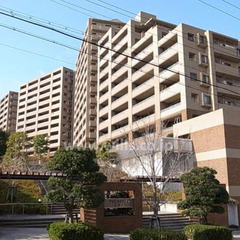 キッチンカー募集！【売上保証付！】大阪府吹田市のマンション内でビ...
