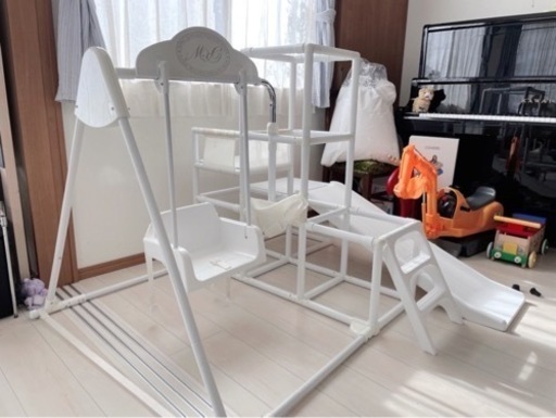 ジャングルジム