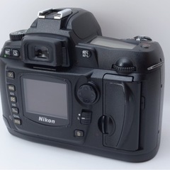 ★Nikon D70★S数約4000回●初心者向け●練習に最適●すぐ使える  1ヶ月動作補償あり！ 安心のゆうパック代引き発送！ 送料、代引き手数料無料！の画像