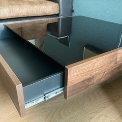 センターテーブル　ローテーブル　正方形　美品の画像