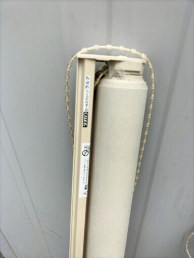 ロールカーテン(195×2、95×2計4本)バラ売り相談します。