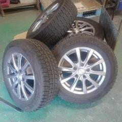 ダンロップ　スタッドレスタイヤ　195/65R15  4本セットの画像