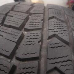 ダンロップ　スタッドレスタイヤ　195/65R15  4本セットの画像