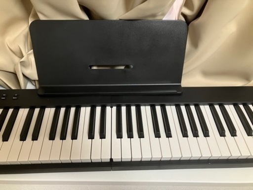 折り畳みピアノ
