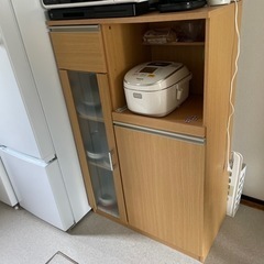 食器棚
