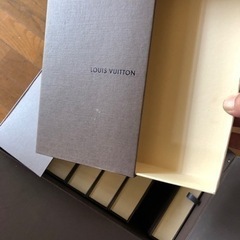 ルイヴィトン　箱　１セット¥1,000で15〜17箱の画像