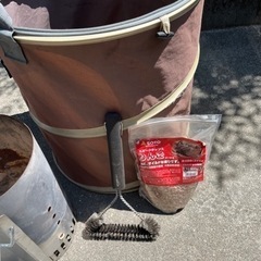 weber grilj スモーキージョー　焚き火台にもなるグリルの画像