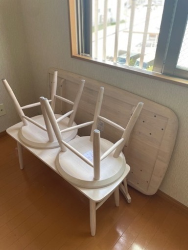 【ニトリ】ダイニングテーブルセット（テーブル、チェア×2、ベンチ×1）