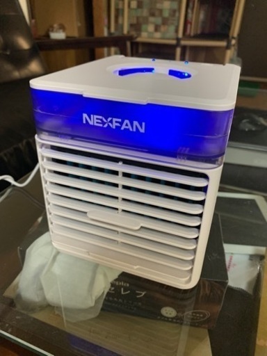 NEXFAN 冷風扇　卓上　小型　扇風機　交換用フィルター２個付き　ミニクーラー　ここひえ的な