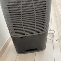 ベルソス 除湿機　VERSOSの画像