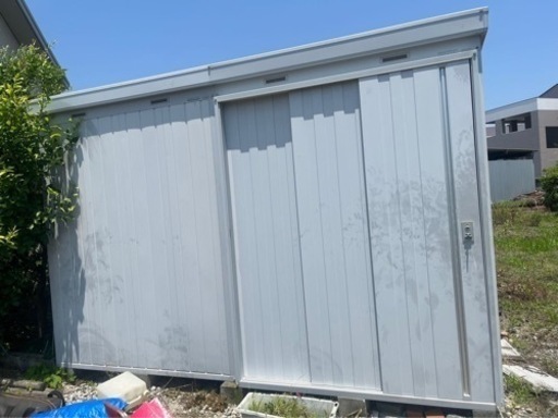 決まりました。（相談中）イナバ　物置