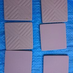 LIXILサーモタイル（ピンク）の画像