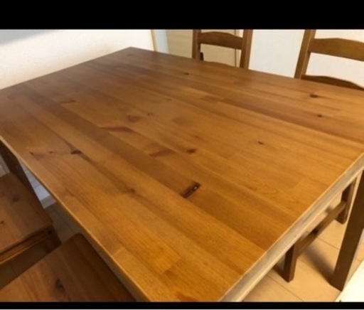 IKEAのダイニング5点セット