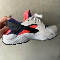 NIKE HUARACHE SHOES/ナイキハラチ　スニーカーの画像