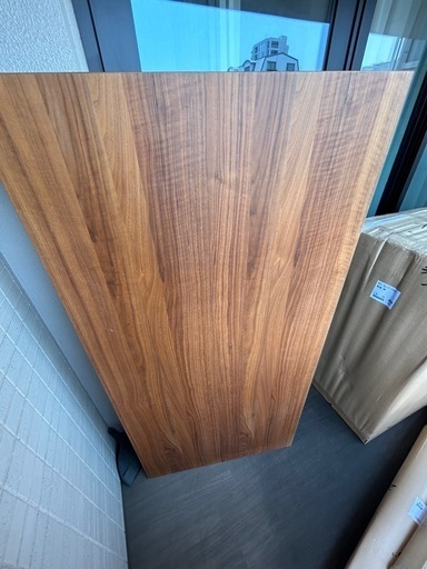 IKEAのダイニングテーブル