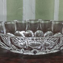 昭和レトロなガラスの器　２種×2枚　計４枚の画像